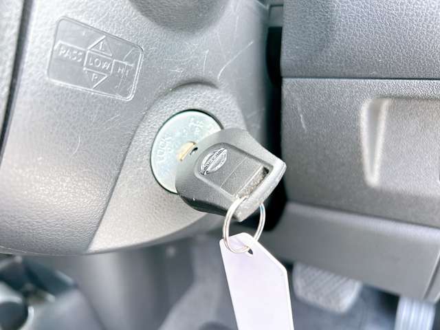 日産 マーチ １．２ Ｓ H28年 (九州・沖縄) 99