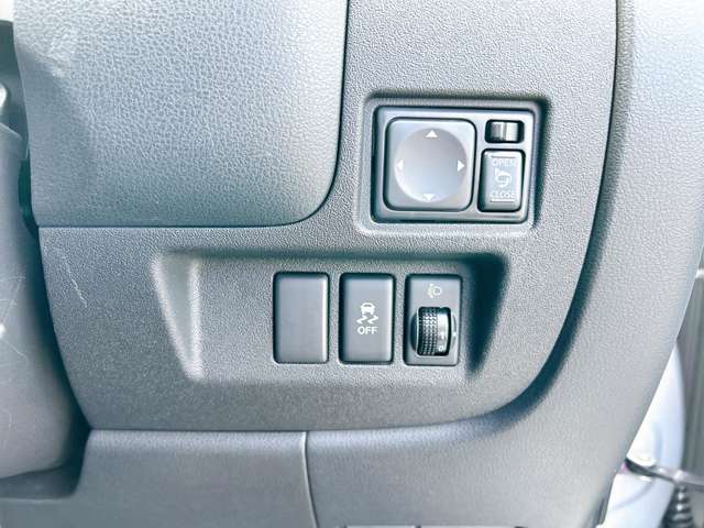 日産 マーチ １．２ Ｓ H28年 (九州・沖縄) 99