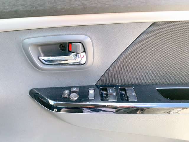 スズキ ワゴンＲ ６６０ スティングレー Ｘ H28年 (九州・沖縄) 99