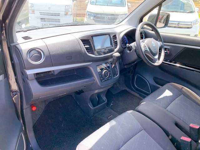 スズキ ワゴンＲ ６６０ スティングレー Ｘ H28年 (九州・沖縄) 99