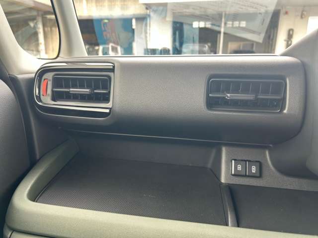 スズキ スペーシア ６６０ ギア ハイブリッド ＸＺ R6年 (中国) 99