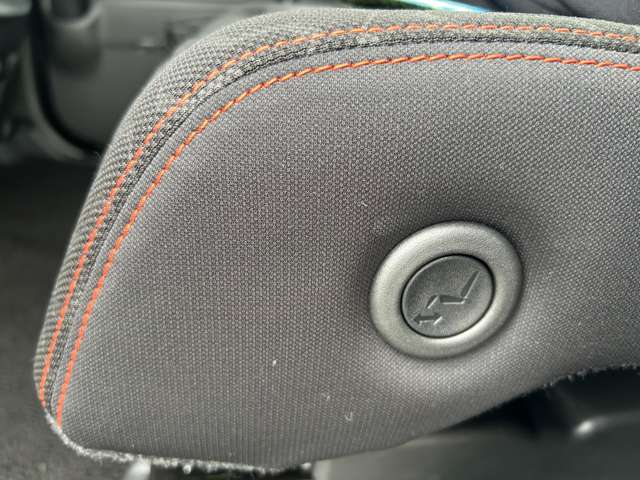 スズキ スペーシア ６６０ ギア ハイブリッド ＸＺ R6年 (中国) 99