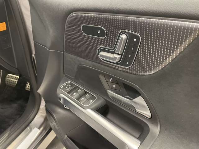 メルセデスベンツ ＥＱＢ ２５０ ＡＭＧラインパッケージ ＭＰ２０２３０１ R4年 (関東) 99