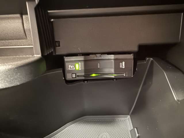 メルセデスベンツ ＥＱＢ ３５０ ４マチック ４ＷＤ ＭＰ２０２３０１ R5年 (関東) 99