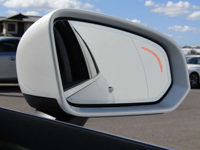 ボルボ Ｖ６０ ウルトラ　Ｂ４ R7年 (四国) 99