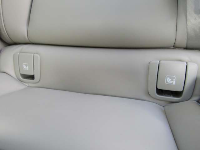 ボルボ Ｖ６０ ウルトラ　Ｂ４ R7年 (四国) 99