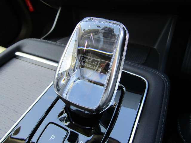 ボルボ ＸＣ９０ ウルトラ Ｔ８ ＡＷＤ プラグイン ハイブリッド ４ＷＤ R7年 (四国) 99