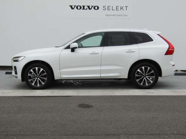 ボルボ ＸＣ６０ アルティメット Ｂ５ ＡＷＤ ４ＷＤ R4年 (四国) 99