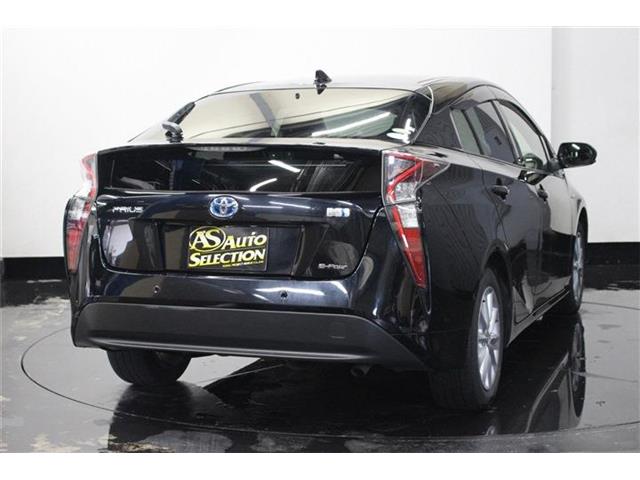 トヨタ プリウス １．８ Ｓ セーフティ プラス Ｅ－ＦＯＵＲ ４ＷＤ H30年 (北海道) 99