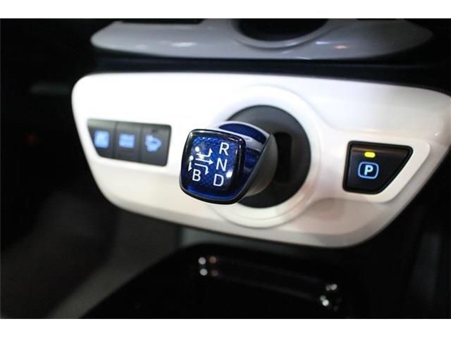 トヨタ プリウス １．８ Ｓ セーフティ プラス Ｅ－ＦＯＵＲ ４ＷＤ H30年 (北海道) 99