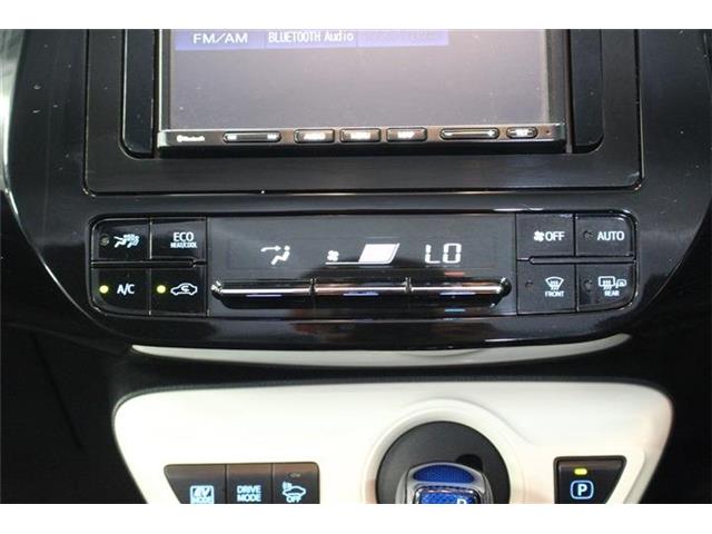 トヨタ プリウス １．８ Ｓ セーフティ プラス Ｅ－ＦＯＵＲ ４ＷＤ H30年 (北海道) 99