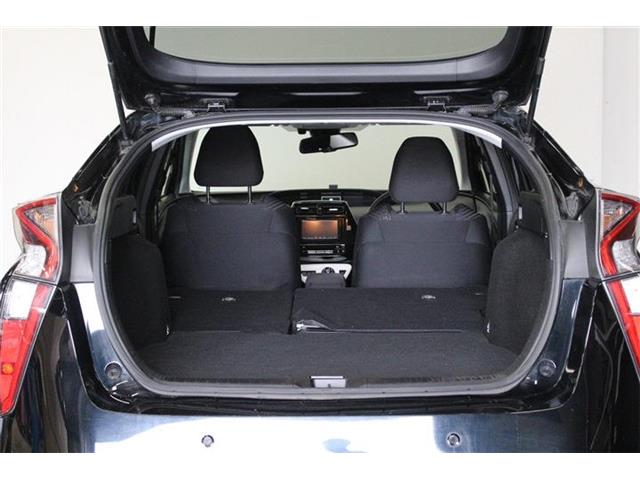 トヨタ プリウス １．８ Ｓ セーフティ プラス Ｅ－ＦＯＵＲ ４ＷＤ H30年 (北海道) 99