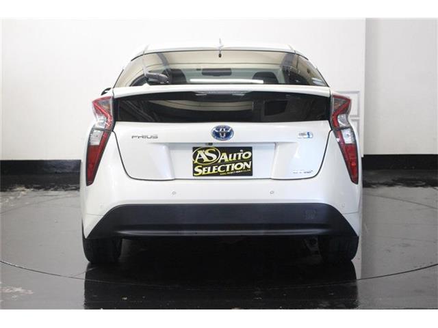 トヨタ プリウス １．８ Ｓ セーフティ プラス Ｅ－ＦＯＵＲ ４ＷＤ H30年 (北海道) 99