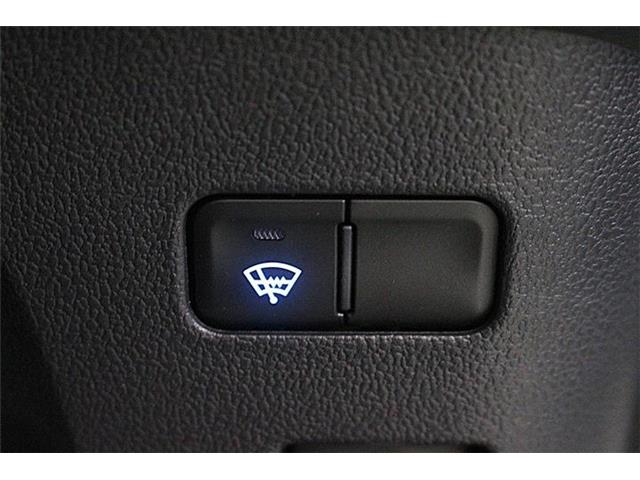 トヨタ プリウス １．８ Ｓ セーフティ プラス Ｅ－ＦＯＵＲ ４ＷＤ H30年 (北海道) 99