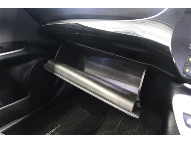 トヨタ プリウス １．８ Ｓ セーフティ プラス Ｅ－ＦＯＵＲ ４ＷＤ H30年 (北海道) 99