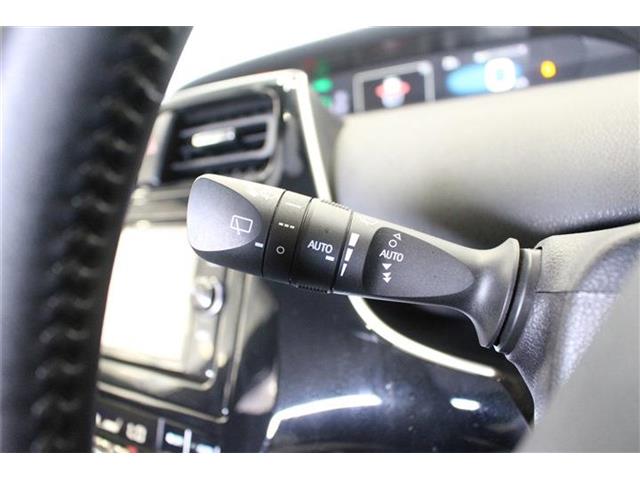 トヨタ プリウス １．８ Ｓ セーフティ プラス Ｅ－ＦＯＵＲ ４ＷＤ H30年 (北海道) 99