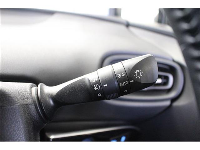 トヨタ プリウス １．８ Ｓ セーフティ プラス Ｅ－ＦＯＵＲ ４ＷＤ H30年 (北海道) 99