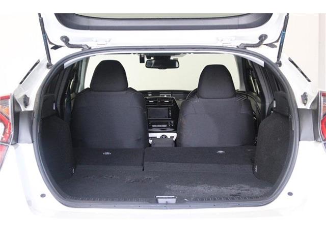 トヨタ プリウス １．８ Ｓ セーフティ プラス Ｅ－ＦＯＵＲ ４ＷＤ H30年 (北海道) 99