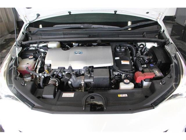 トヨタ プリウス １．８ Ｓ セーフティ プラス Ｅ－ＦＯＵＲ ４ＷＤ H30年 (北海道) 99