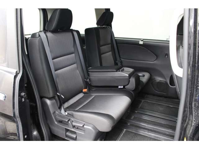 日産 セレナ ２．０ ハイウェイスター Ｖ ４ＷＤ R4年 (北海道) 99