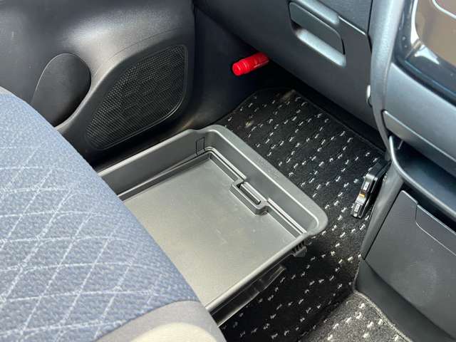 日産 ルークス ６６０ ハイウェイスターＸ プロパイロット エディション R4年 (九州・沖縄) 99