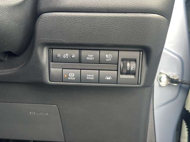 三菱 ｅＫクロス　ＥＶ Ｇ R4年 (東海) 99