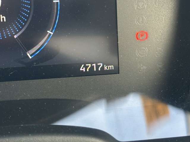 三菱 ｅＫクロス　ＥＶ Ｇ R4年 (東海) 99