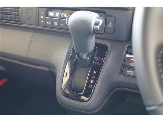 ホンダ Ｎ　ＢＯＸ カスタム ６６０ コーディネートスタイル ２トーン R6年 (東海) 99