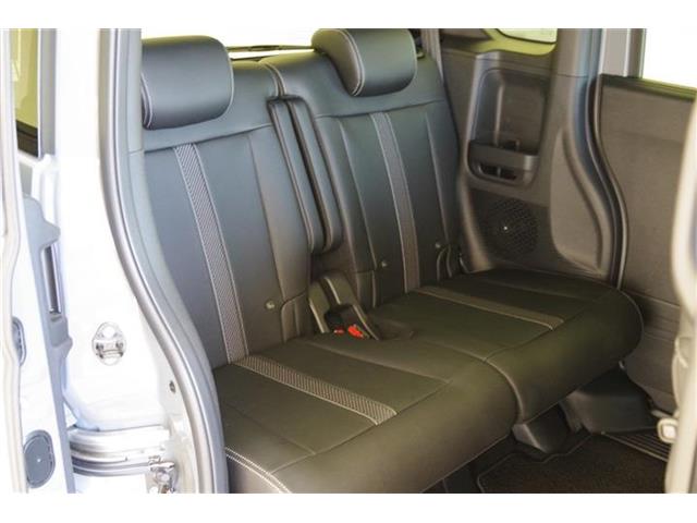 ホンダ Ｎ　ＢＯＸ カスタム ６６０ コーディネートスタイル ２トーン R6年 (東海) 99