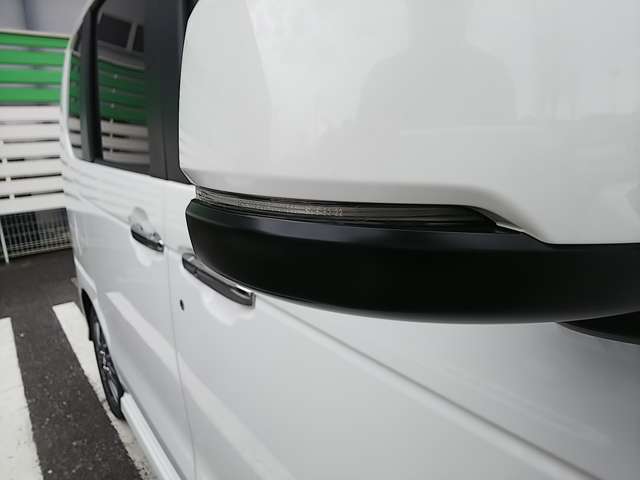 ホンダ Ｎ　ＢＯＸ カスタム ６６０ ターボ R7年 (関東) 99