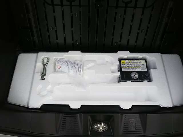 スズキ スペーシア ６６０ ギア ハイブリッド ＸＺ R6年 (関東) 99