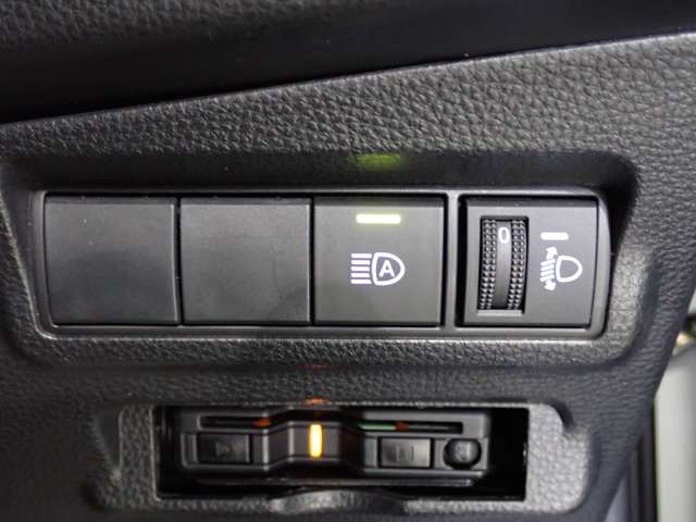 トヨタ カローラクロス　ハイブリッド １．８ ハイブリッド Ｇ R5年 (関東) 99