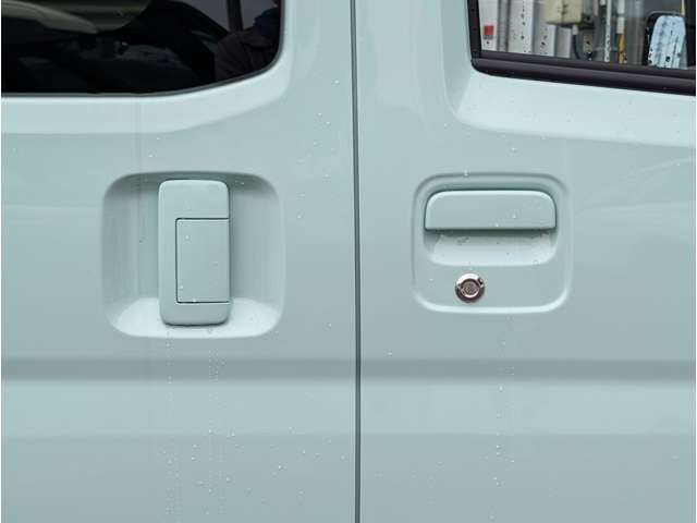 ダイハツ ハイゼットカーゴ ６６０ デラックス R6年 (関東) 99