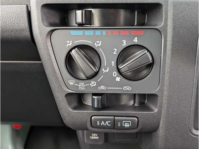 ダイハツ ハイゼットカーゴ ６６０ デラックス R6年 (関東) 99