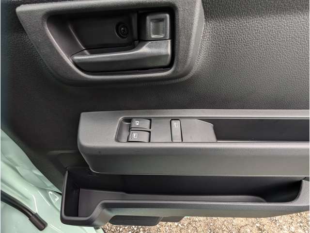 ダイハツ ハイゼットカーゴ ６６０ デラックス R6年 (関東) 99