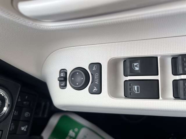 ダイハツ ムーヴ　キャンバス ６６０ ストライプス Ｘ R7年 (関東) 99