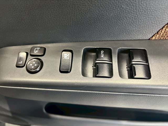 日産 モコ ６６０ Ｘ アイドリングストップ H24年 (近畿) 99