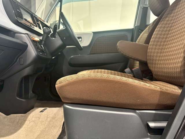 日産 モコ ６６０ Ｘ アイドリングストップ H24年 (近畿) 99