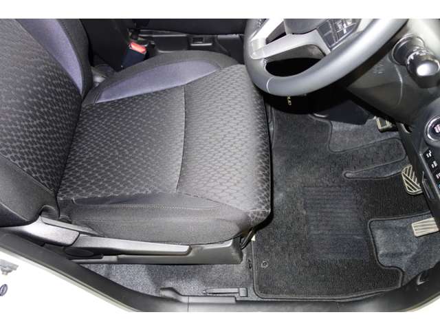 スズキ ソリオ １．２ バンディット ハイブリッド ＳＶ デュアルカメラブレーキサポート装着車 H28年 () 99