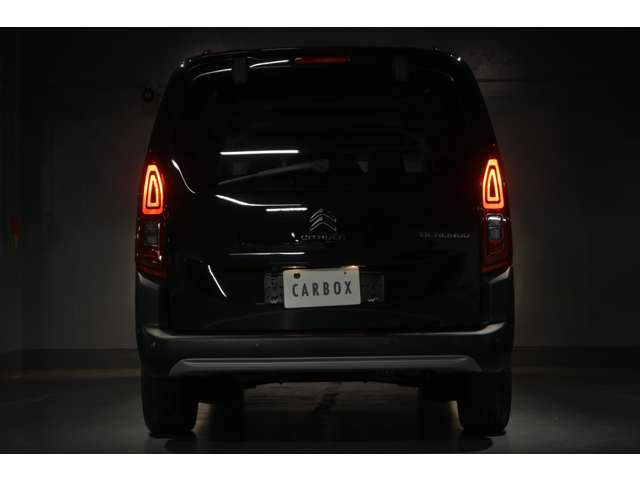 シトロエン ベルランゴ ＰＵＲＥＴＥＣＨ１３０ Ｓ＆Ｓ ＥＡＴ８ ＸＴＲ R6年 (関東) 99