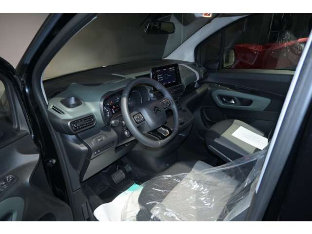 シトロエン ベルランゴ ＰＵＲＥＴＥＣＨ１３０ Ｓ＆Ｓ ＥＡＴ８ ＸＴＲ R6年 (関東) 99