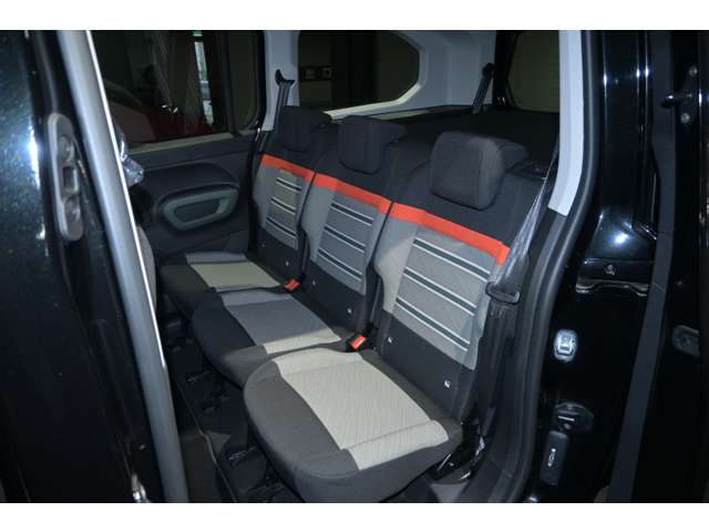 シトロエン ベルランゴ ＰＵＲＥＴＥＣＨ１３０ Ｓ＆Ｓ ＥＡＴ８ ＸＴＲ R6年 (関東) 99