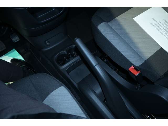 シトロエン ベルランゴ ＰＵＲＥＴＥＣＨ１３０ Ｓ＆Ｓ ＥＡＴ８ ＸＴＲ R6年 (関東) 99