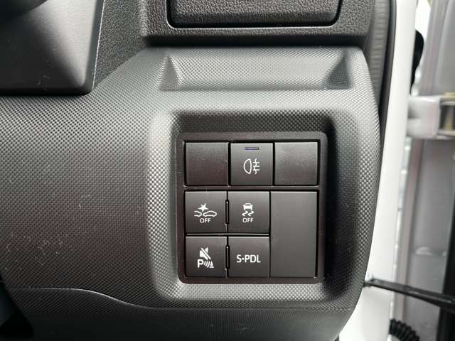 ダイハツ ロッキー １．２ プレミアム Ｇ ＨＥＶ R6年 (関東) 99