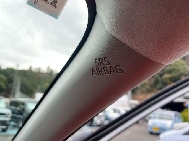 ダイハツ ロッキー １．２ プレミアム Ｇ ＨＥＶ R6年 (関東) 99