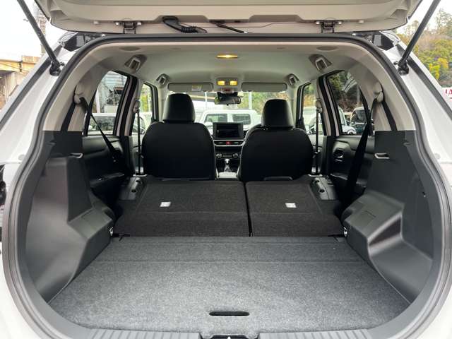 ダイハツ ロッキー １．２ プレミアム Ｇ ＨＥＶ R6年 (関東) 99