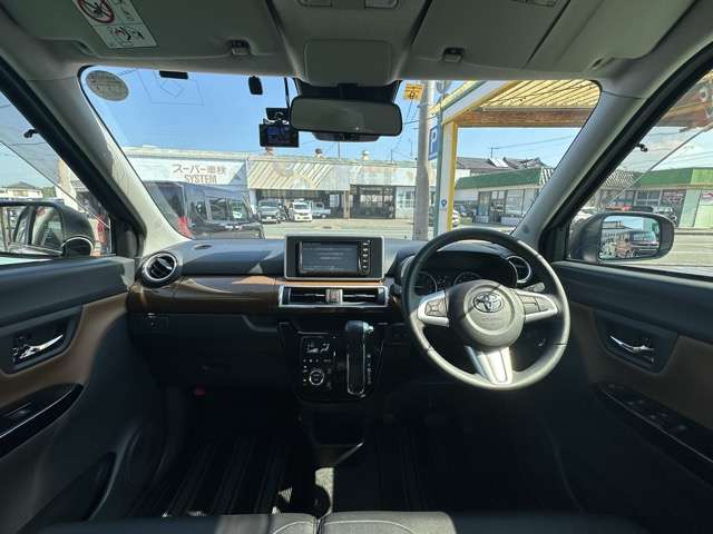 トヨタ ピクシス　ジョイ　Ｆ Ｆ ６６０ Ｇターボ ＳＡＩＩＩ プライムコレクション R4年 (東海) 99