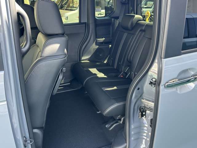 ホンダ Ｎ　ＢＯＸ カスタム ６６０ コーディネートスタイル モノトーン R7年 (東海) 99