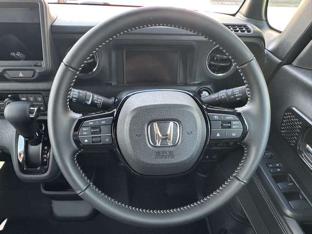 ホンダ Ｎ　ＢＯＸ カスタム ６６０ コーディネートスタイル モノトーン R7年 (東海) 99