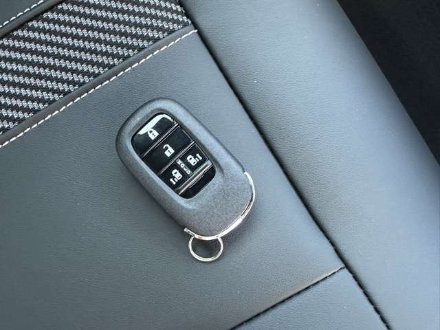 ホンダ Ｎ　ＢＯＸ カスタム ６６０ コーディネートスタイル モノトーン R7年 (東海) 99